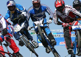 Concentraci�n de j�venes talentos de BMX en San Vicente